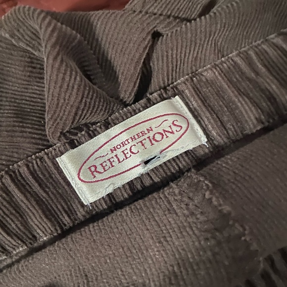 Northern reflections corduroy pants size medium - Picture 2 of 2